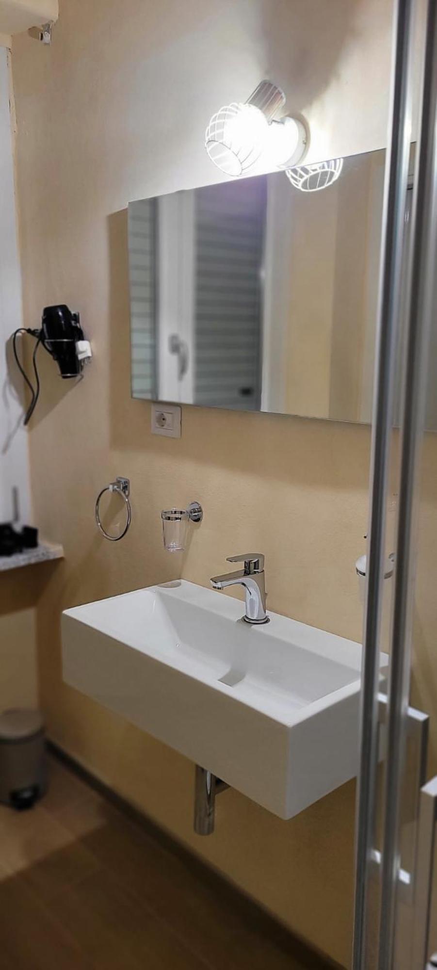 B&B 814 Фермо Экстерьер фото